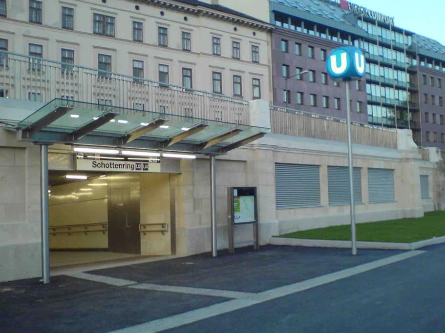 Apartamento Center Apt In Best Area Near Park & Danube 20'to Airport Viena